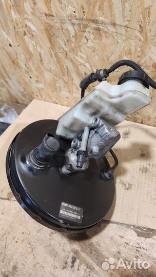Усилитель тормозов вакуумный в сборе V50, S40