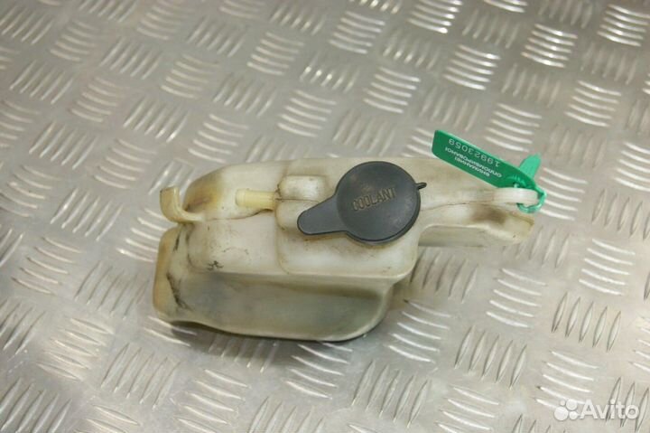 Бачок расширительный Honda CB1000SF