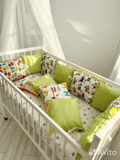 Бортики в кроватку новые