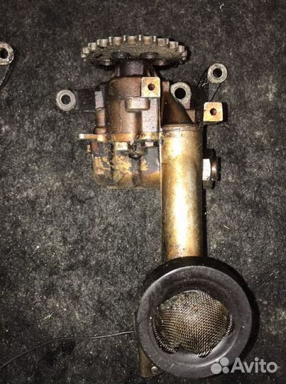 Масленный насос Мерседес m119 119 мотор