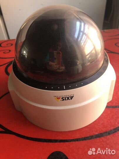 Камера видеонаблюдения купольная