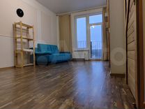 в ленинском районе 2 комнатную.