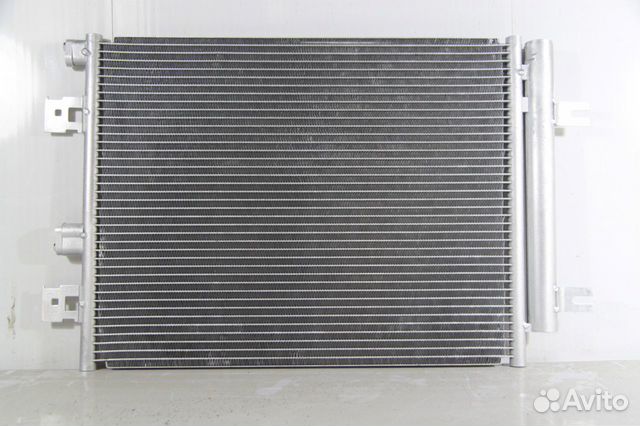 Радиатор кондиционера Рено Сандеро Renault stepway