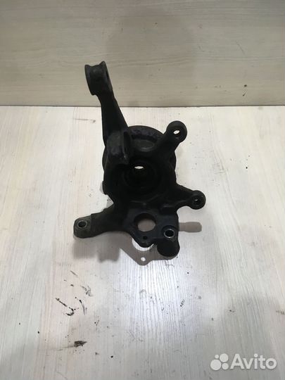 Кулак поворотный передний правый BMW Х5 Е53