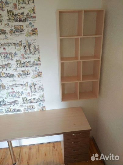 Письменный стол