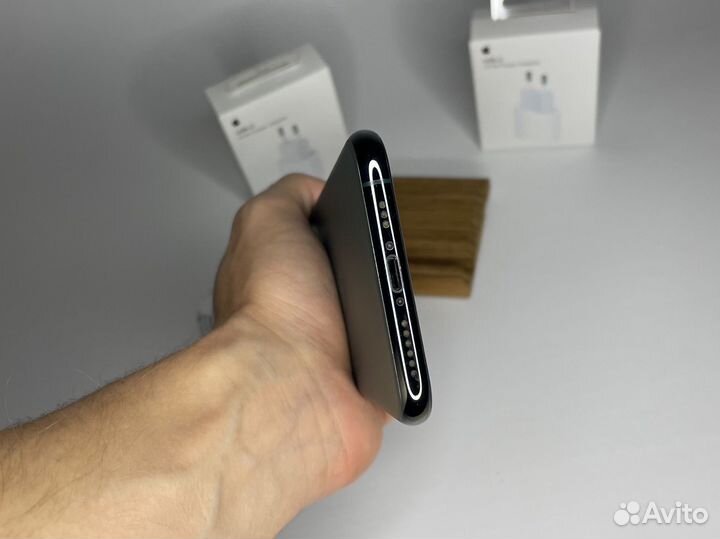 iPhone 11 Pro, 512 ГБ