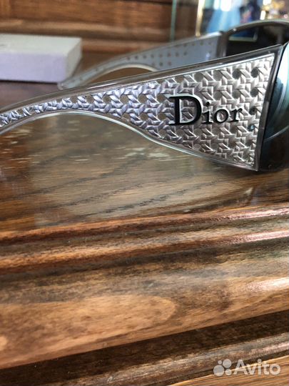 Солнцезащитные очки Dior женские