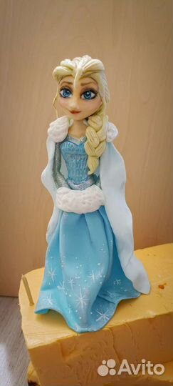 Фигурки и топперы из мастики на заказ