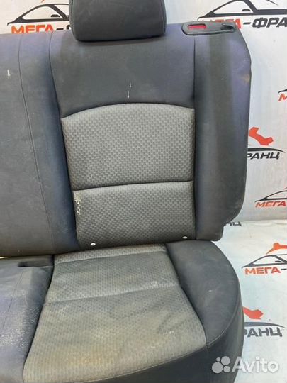 Сиденье заднее Mazda Mazda3 седан LF17 2005