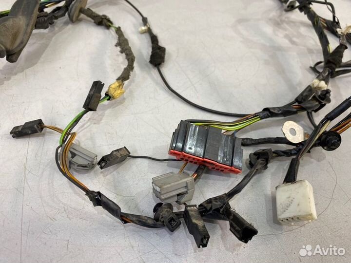 Проводка крышки багажника Ford Focus CB4 shdc 2007