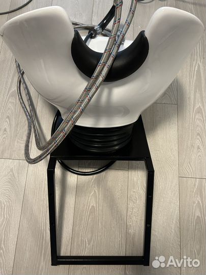 Парикмахерское кресло с мойкой