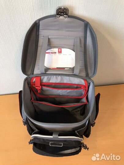 Школьный ранец