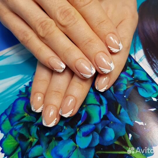 Маникюр,гельлак,педикюр