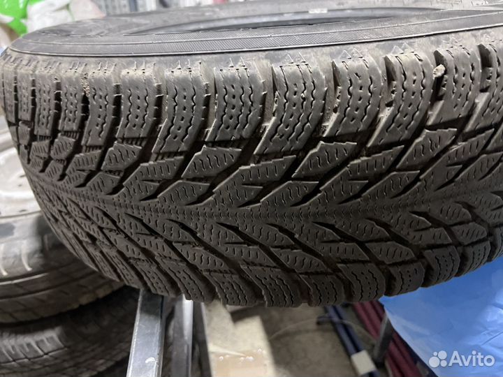 Nokian Tyres Hakkapeliitta R3 SUV 245/65 R17
