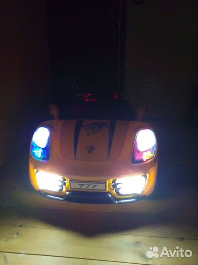 Детский электромобиль бу