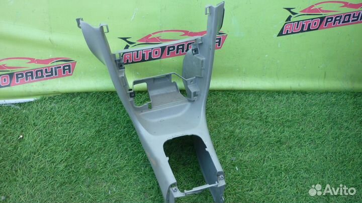 Консоль кпп toyota EE110,EE111,AE114,AE110, AE111