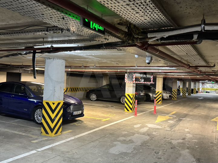 Гараж 18 м² (Грузия)