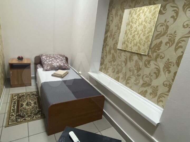 Комната 16 м² в > 9-к., 1/24 эт.