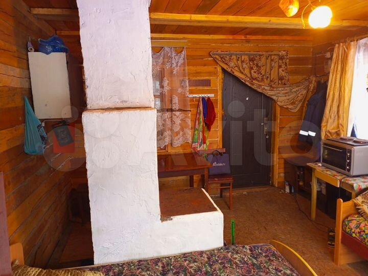 Дача 20 м² на участке 7,5 сот.