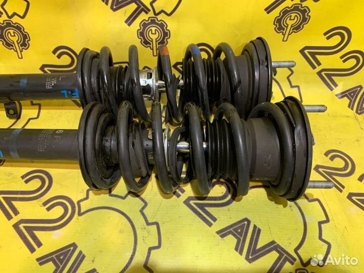 Стойки комплект передние Lexus Gs430 UZS190 3UZ-FE