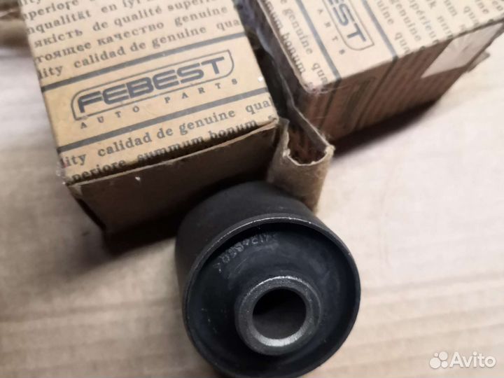 Сайленблок заднего прод рычага land cruiser 100