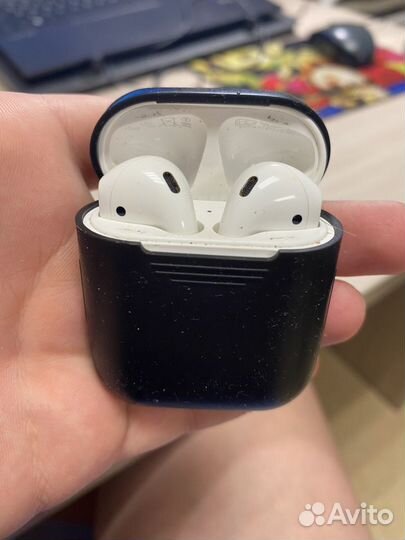 iPhone 11 + airpods 2