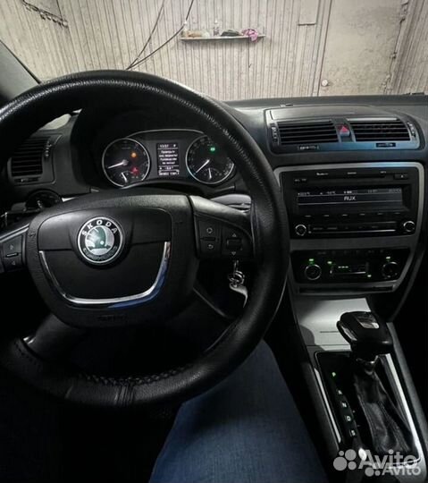 Skoda Octavia 1.8 AT, 2012, 313 000 км