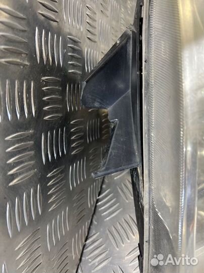 Фара левая Kia Picanto 1.0 2007