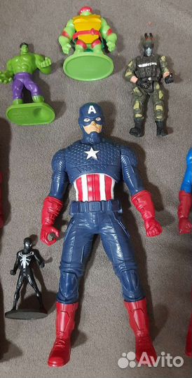 Фигурка супермен