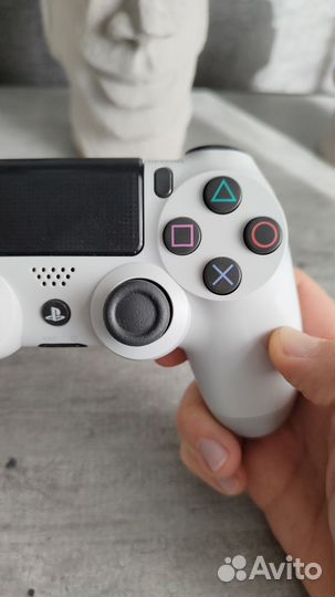 Dualshock 4 V2 White (оригинал)
