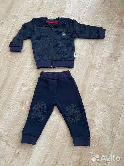 Костюм на мальчика новый р.68 6 месяцев