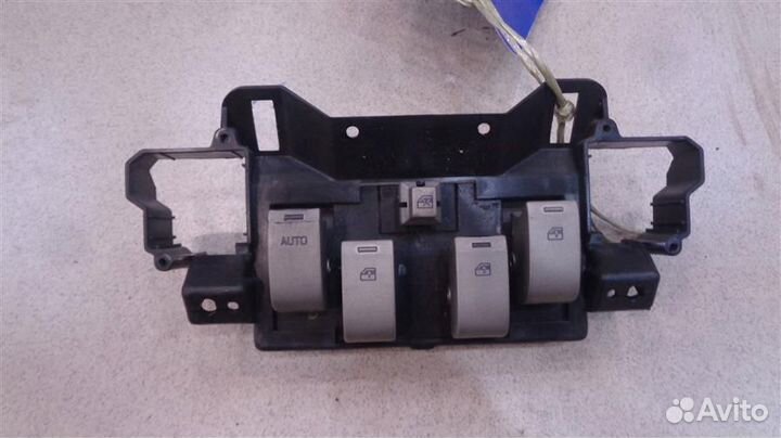 Блок управления стеклоподъемниками передний левый