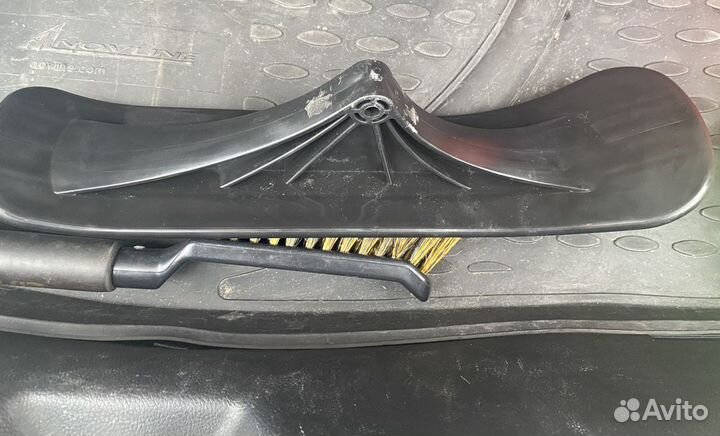 Лыжа самоката/снегоката