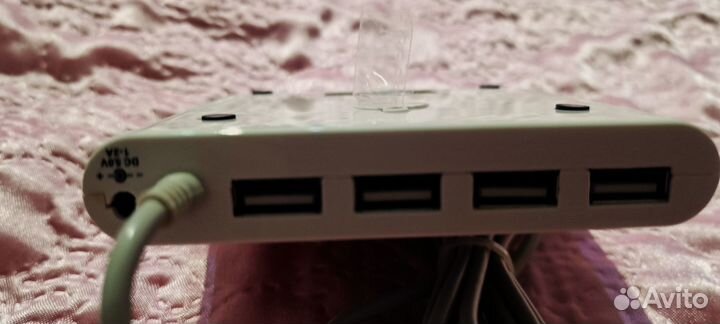 USB-хаб 4 порта-Часы-Будильник (новое)