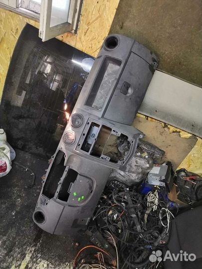 Торпеда панель renault logan 1