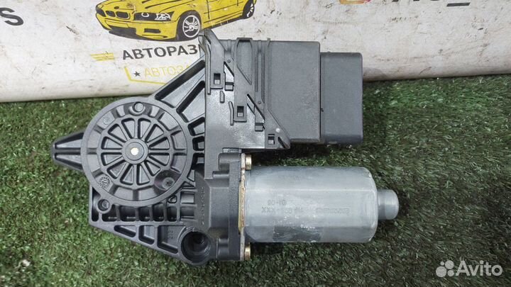 Моторчик стеклоподъемника Passat B5+ B5.5