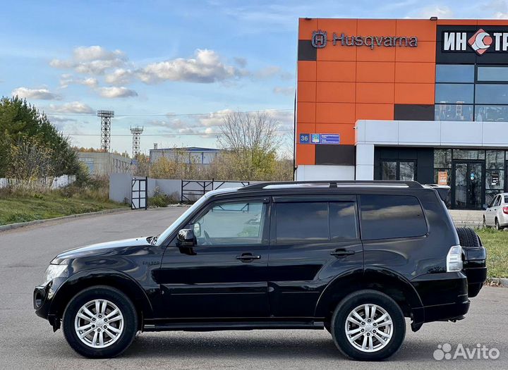 Mitsubishi Pajero 3.2 AT, 2013, 155 487 км