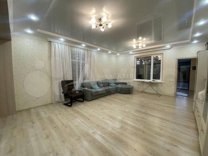 Дом 156 м² на участке 4 сот.