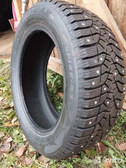 Bridgestone Blizzak Spike-02 16/55 R16