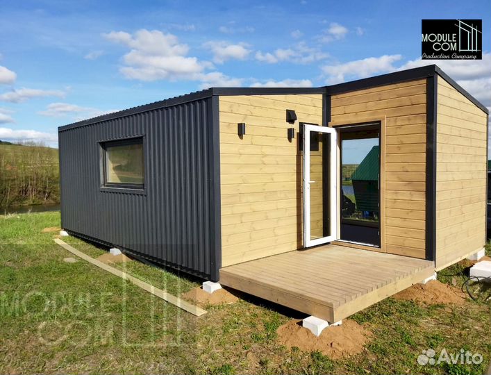 Модульный дом с отделкой двумя террасами