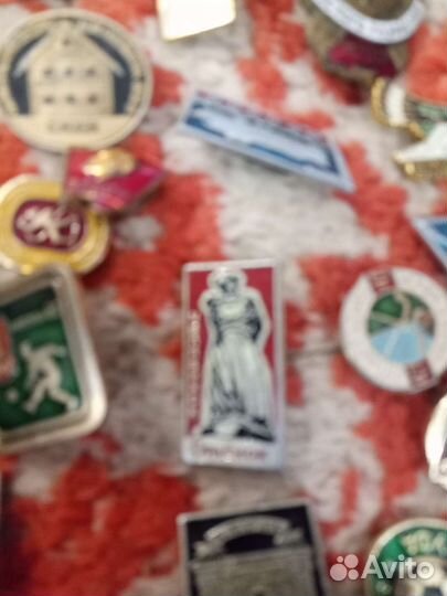 Коллекция значков