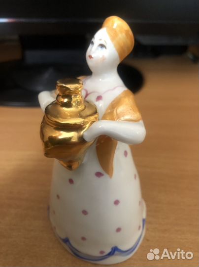 Фарфоровая статуэтка Дулево 