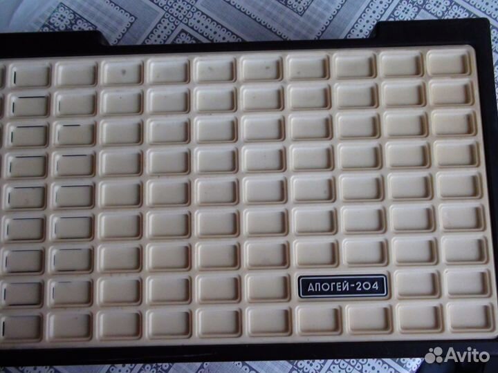 Трехпрограммный приемник с часами