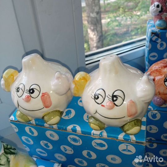 Наборы для специй новые, вазочки керамические