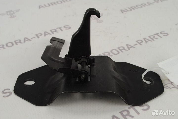 Крюк капота Discovery Sport L550 2014