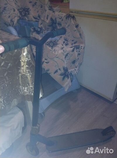 Трюковой самокат