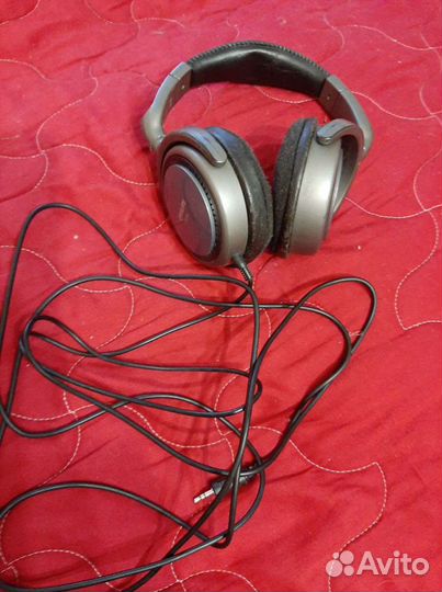 Наушники проводные