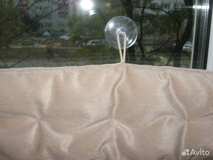 Коврик-лежанка для кошек на подоконник