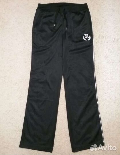 Костюм спортивный