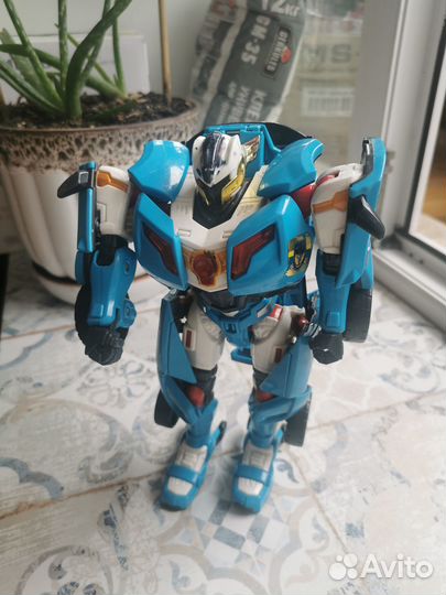 Тобот гонка оригинал